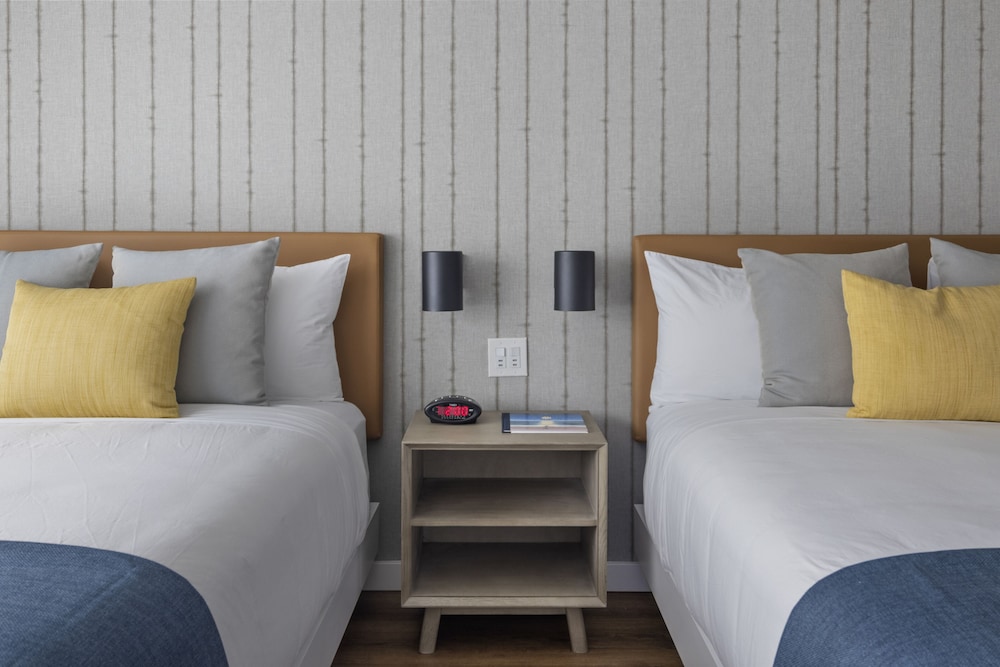 Sea Harbor Hotel - photo 29