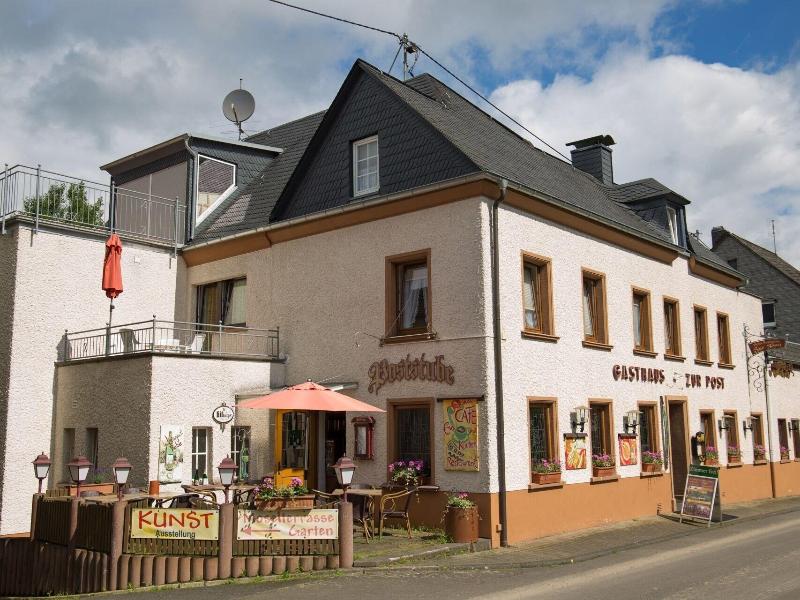 Hotel Zur Post - carbon neutral hotel in Burg