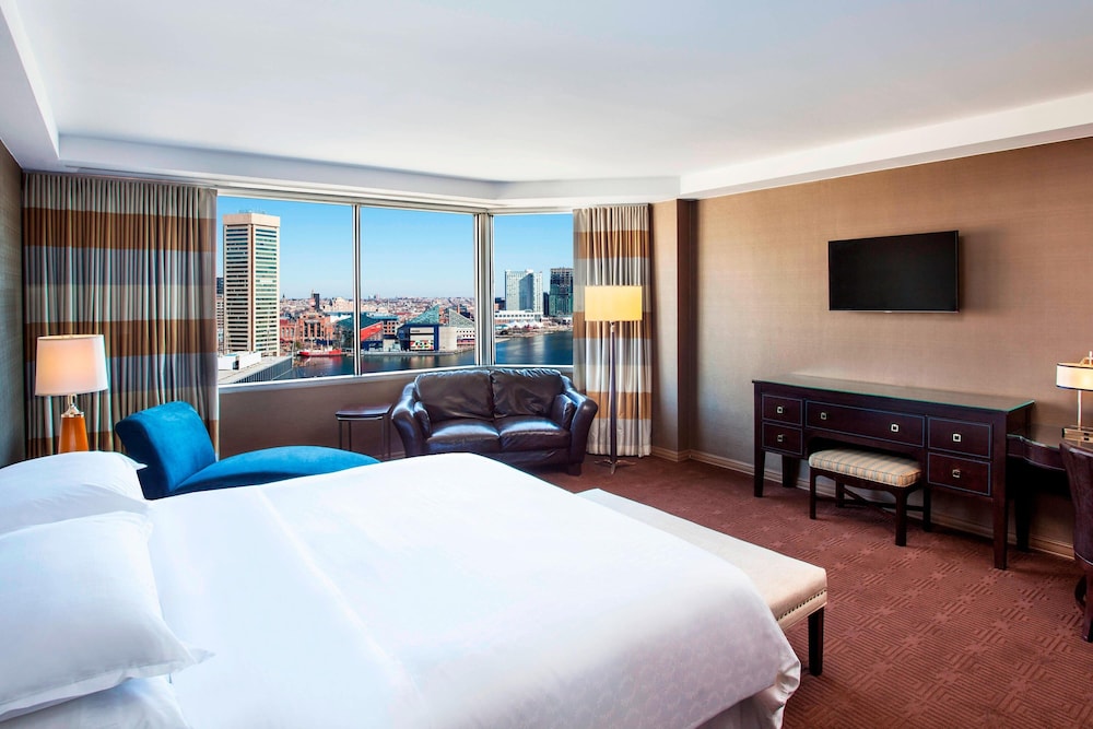 Sheraton Inner Harbor Hotel - photo 5