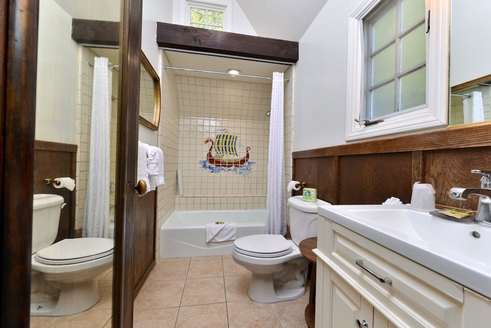 Wine Valley Inn - photo 53