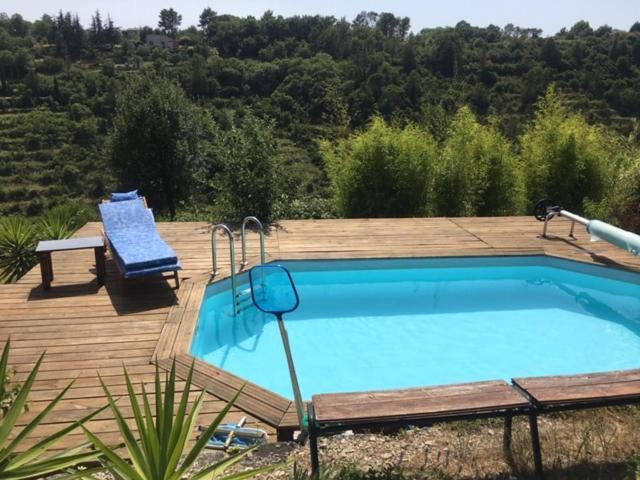Ananda - carbon neutral hotel in Bedarieux