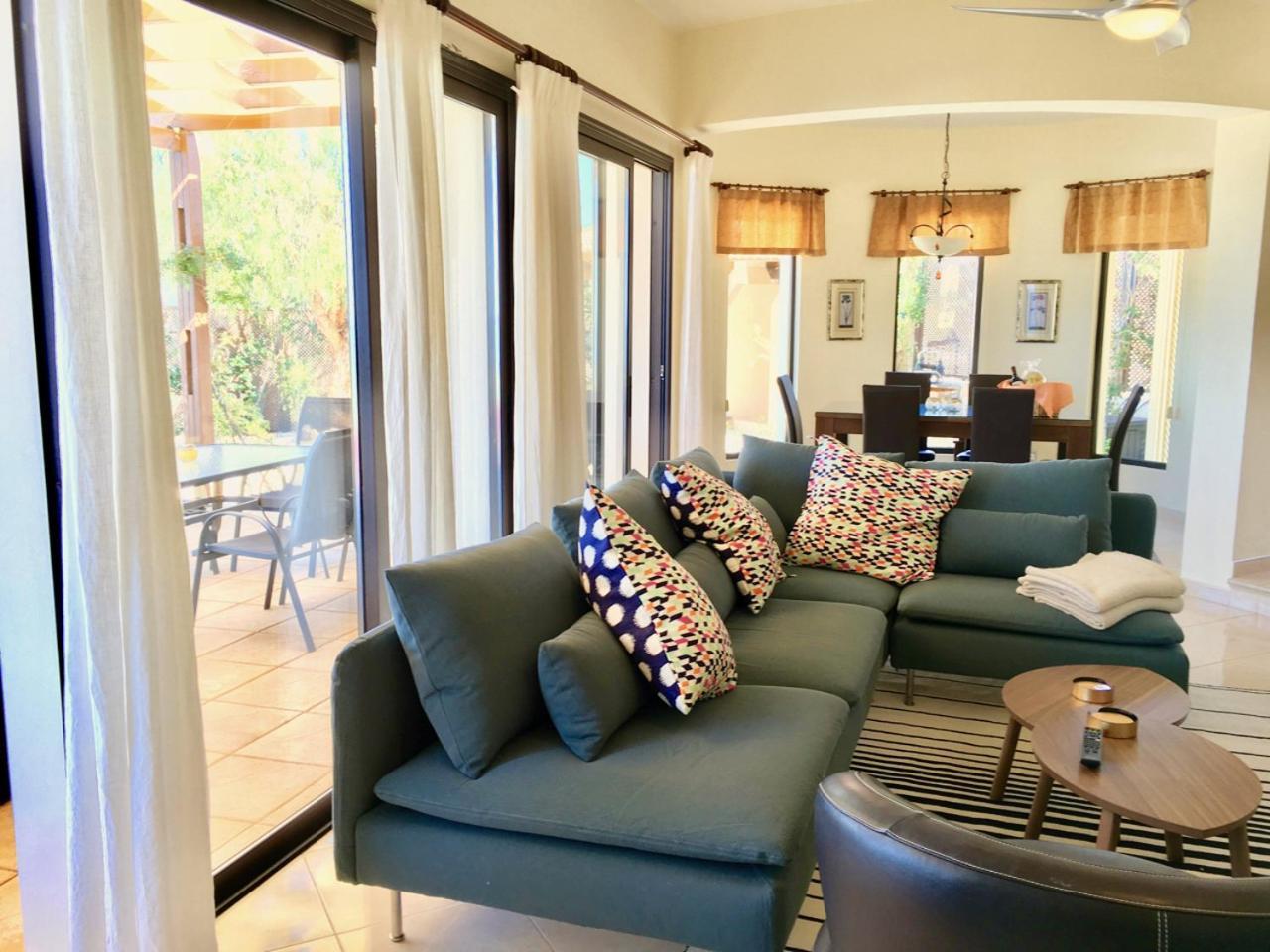 Villa Pontus stunning views & privacy in beautiful garden with pool & hot tub