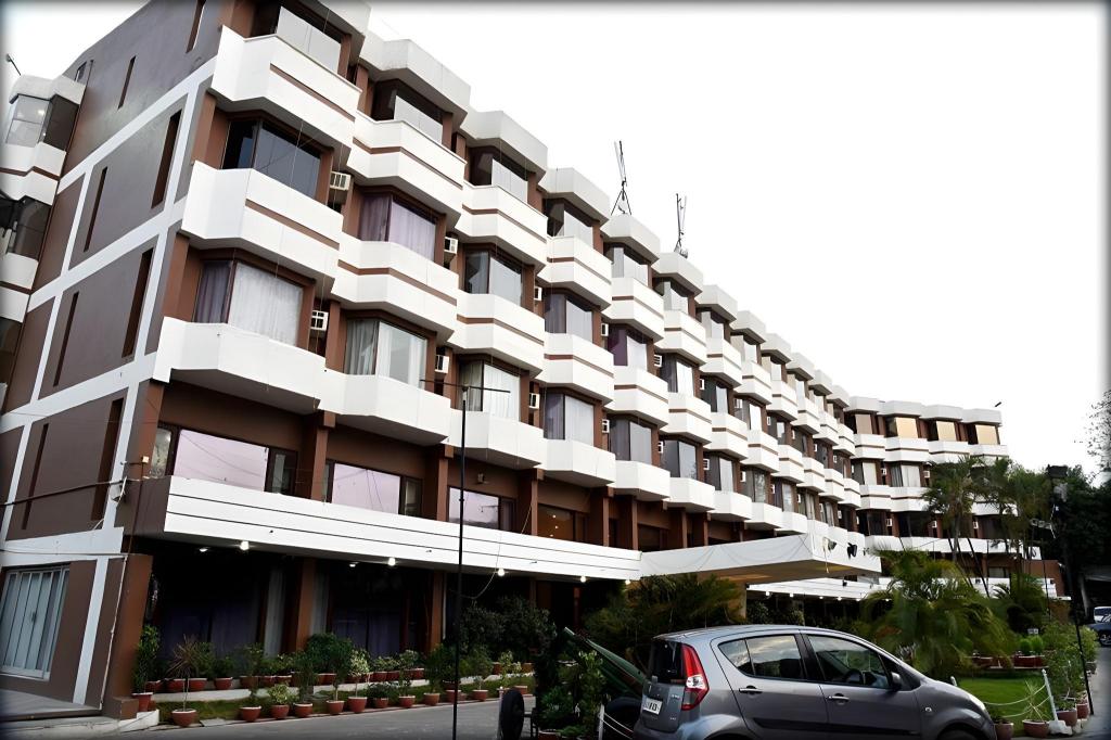 Hotel Samdareeya Pvt Ltd Jabalpur in Jabalpur, India