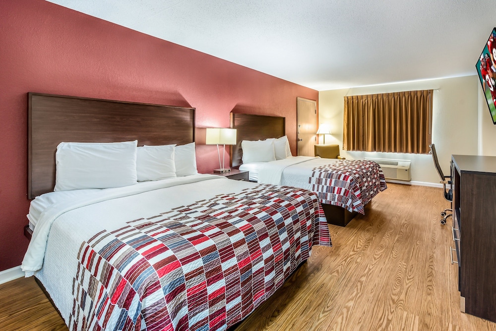 Red Roof Inn & Suites Wapakoneta - photo 6