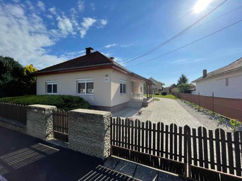 Apartment in Balatonboglar Balaton 18168 — 4-Star Luxury Hotel in Balatonlelle, Hungary