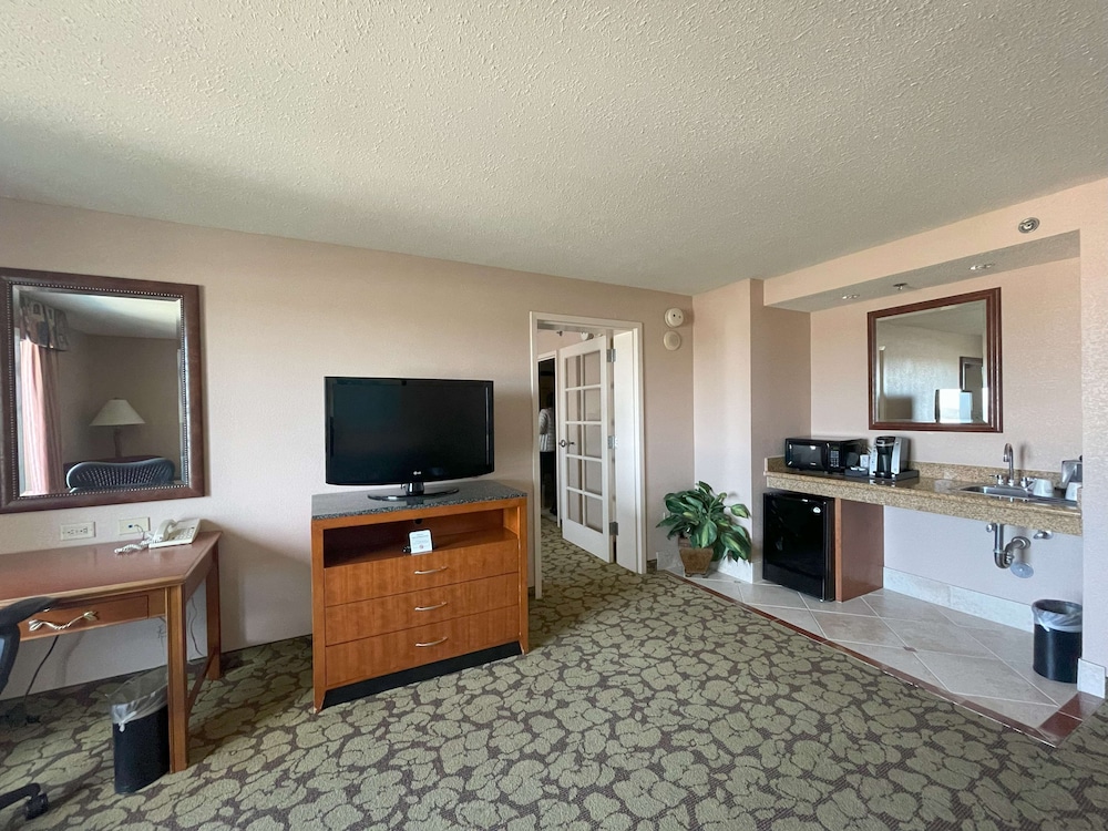 ACP Hotel Houston Westchase MOD Collection by Sonesta - photo 15