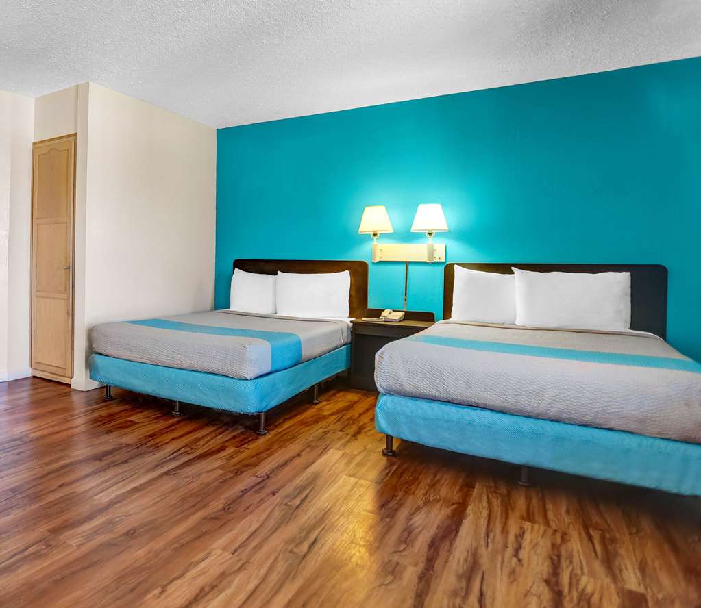 Motel 6 Fort Bragg CA - photo 16