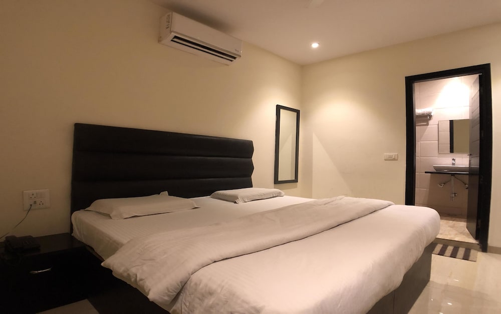 Solitaire Hotel — New Delhi — photo 5