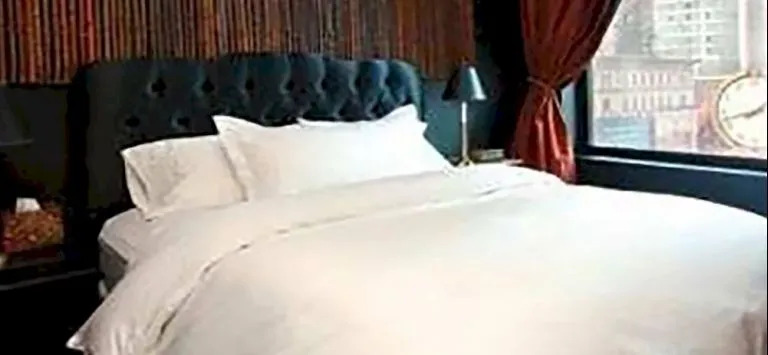 Safehouse Suites Manhattan - photo 11