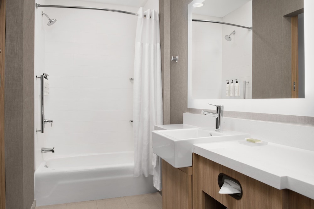 Springhill Suites By Marriott Fayetteville I 95 - photo 18