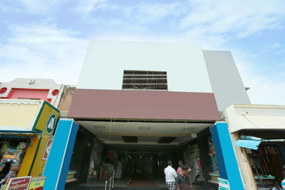 OYO 18808 Hotel RSN International in Rameswaram, India