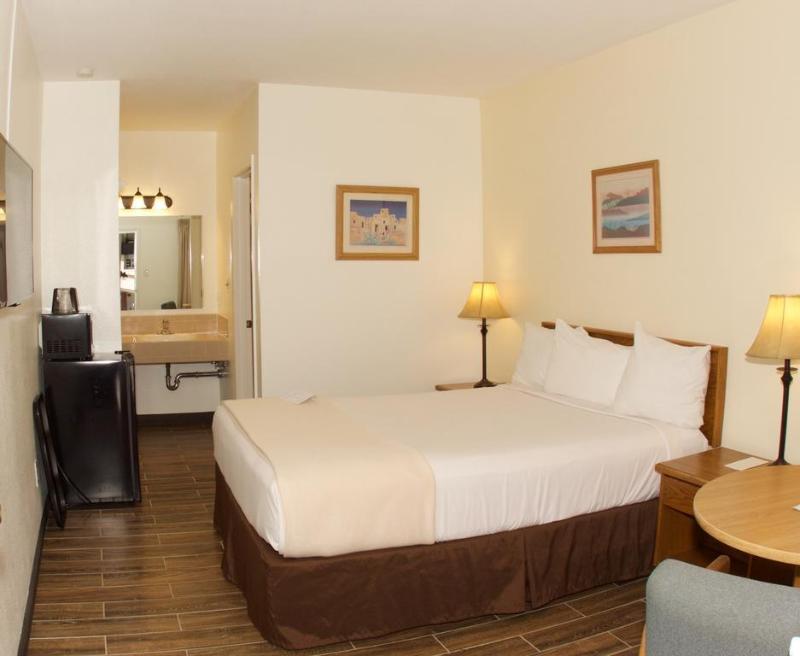 Adventure Inn Durango - photo 4