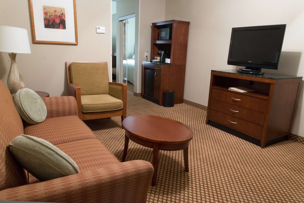 Hilton Garden Inn Laramie - photo 30