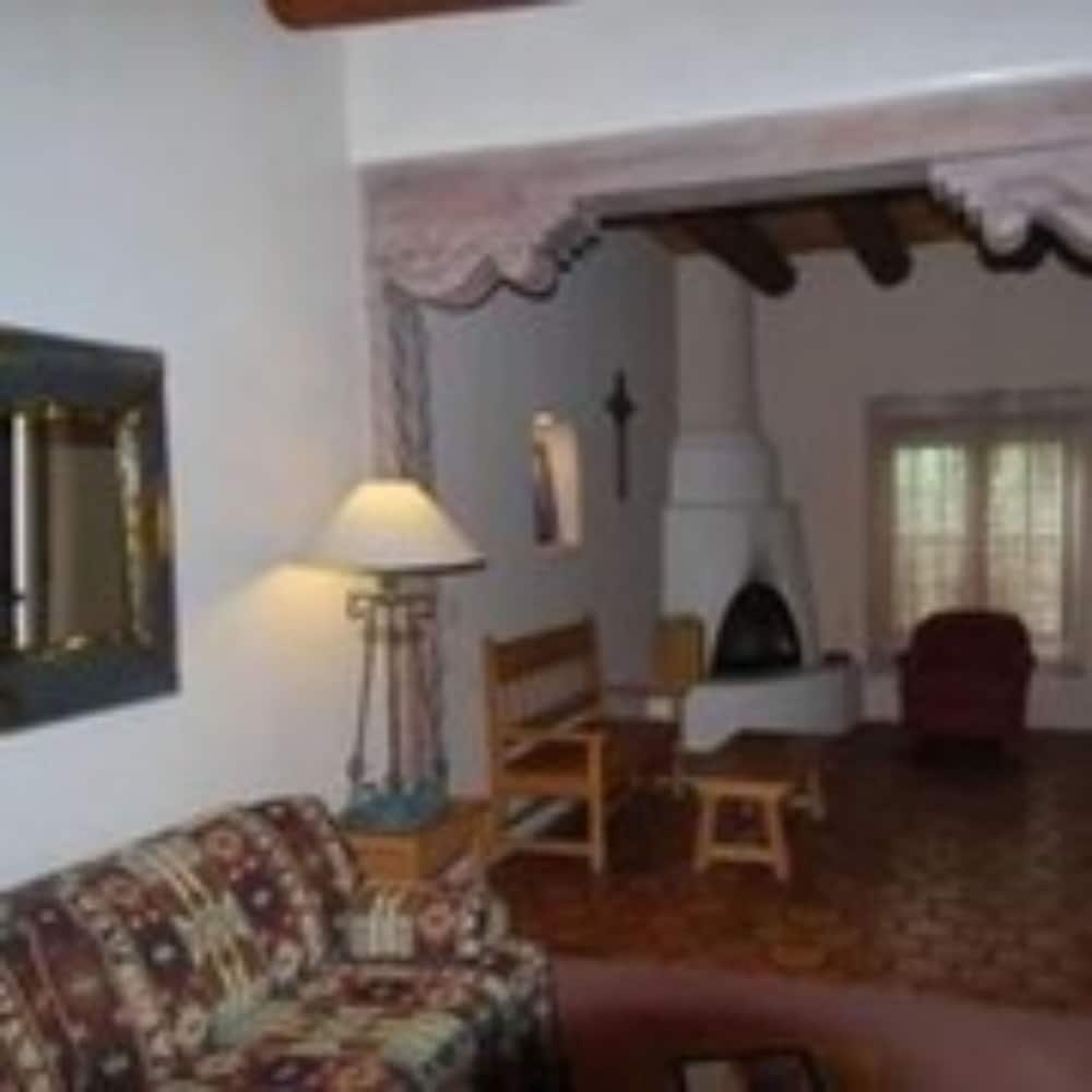 The Inn At The Delta - photo 25