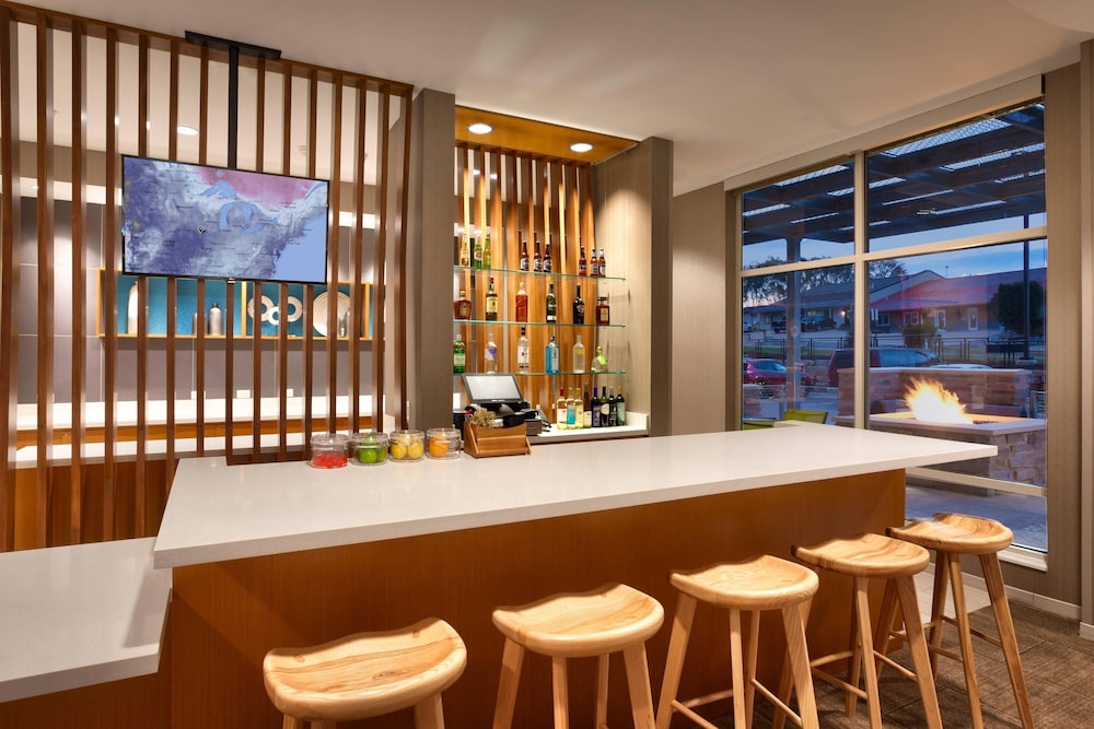 SpringHill Suites by Marriott Coralville - photo 21
