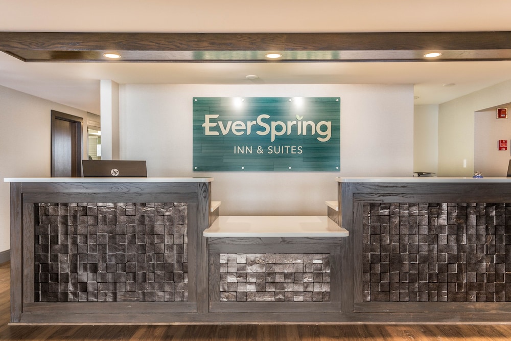EverSpring Inn & Suites - photo 5