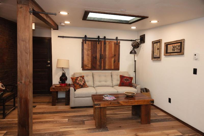 The Frenchman Suites - photo 52