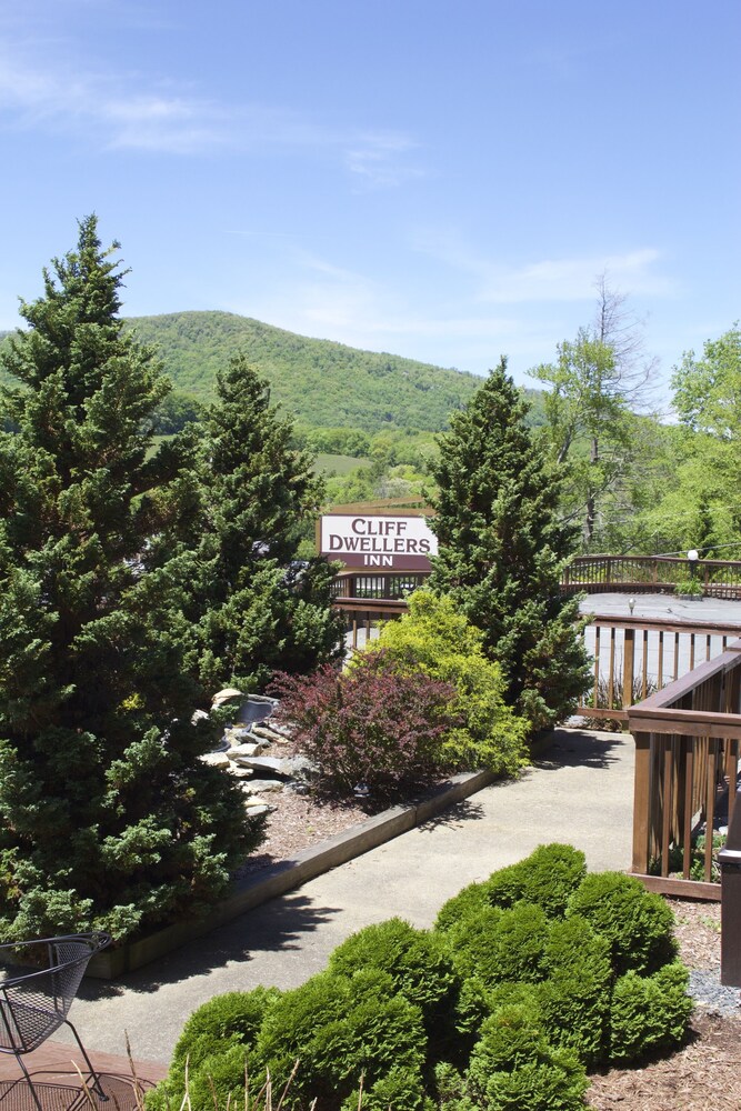 Cliff Dwellers Inn - photo 61