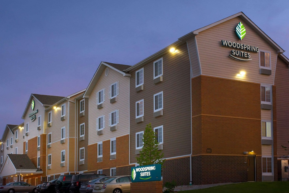 WoodSpring Suites Chicago Romeoville - photo 23