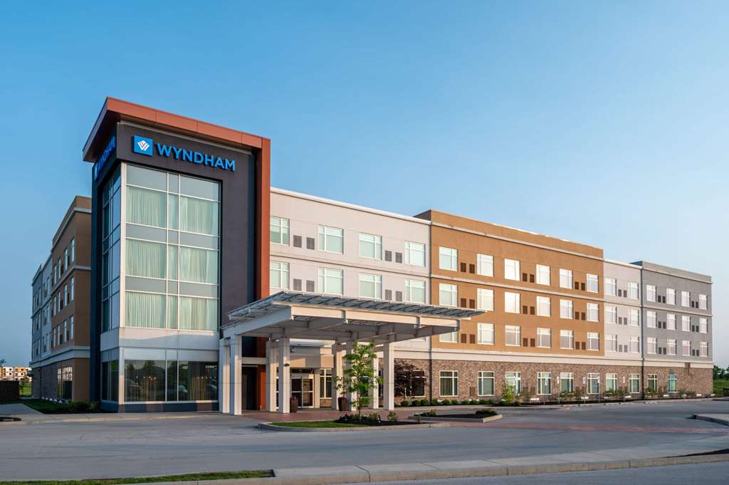 Wyndham Westfield - carbon neutral hotel in Westfield