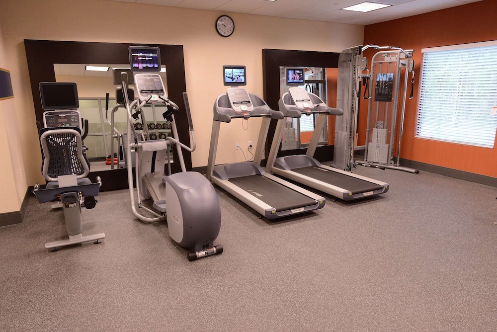 Hampton Inn & Suites Albany At Albany Mall - photo 37