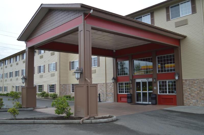 Red Lion Inn & Suites Kent Seattle - photo 4