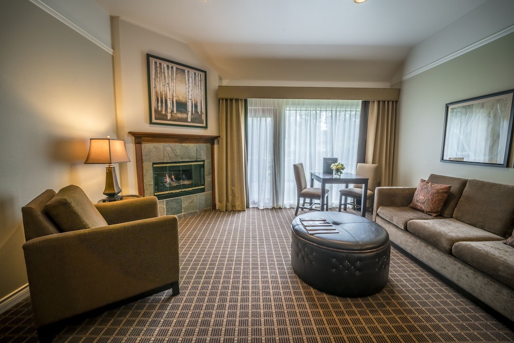 Pine Ridge Inn - photo 13