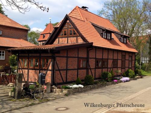 Wilkenburger Pfarrscheune Hannover Hemmingen — 4-Star Luxury Hotel in Pattensen, Germany