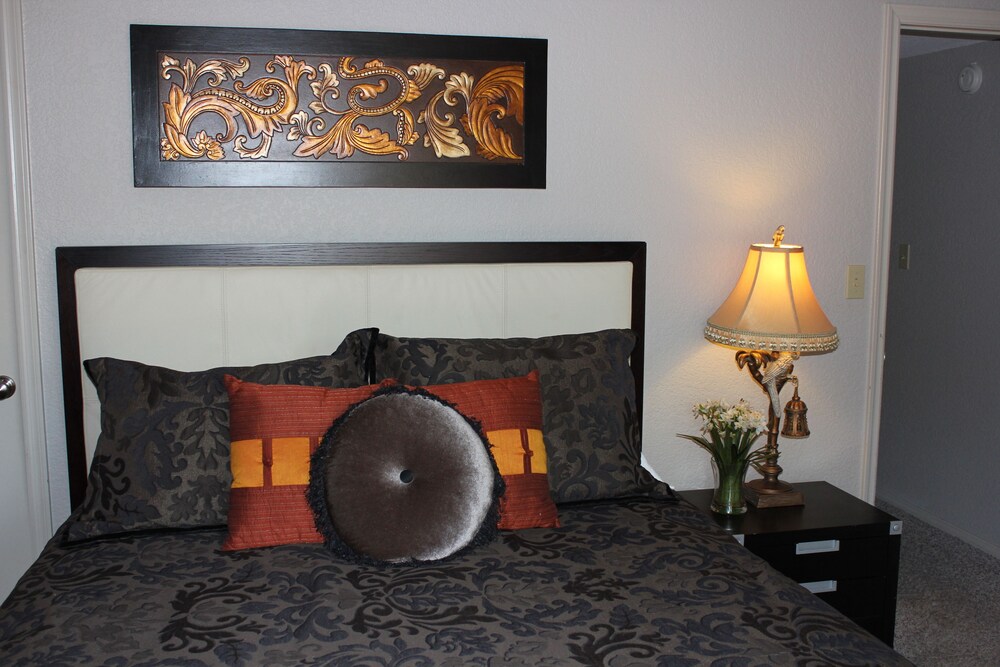 Adobe Village Inn - photo 17