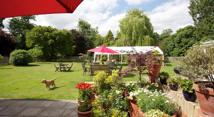 Farthings Hotel and Restaurant in Taunton, United Kingdom