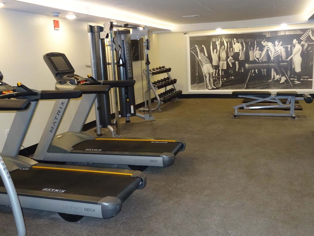Hotel Indigo Baltimore Downtown by IHG - photo 40