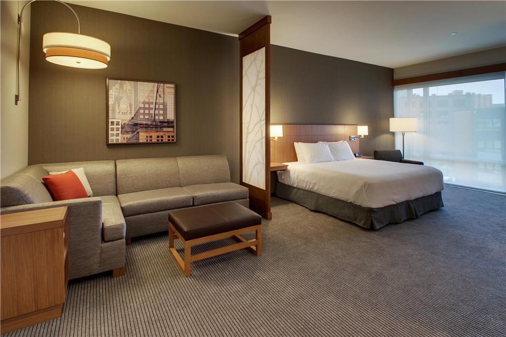 Hyatt Place Milwaukee Downtown - photo 43
