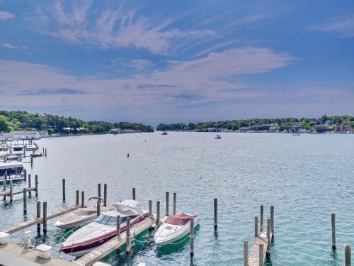 345 Edgewater Inn - photo 19