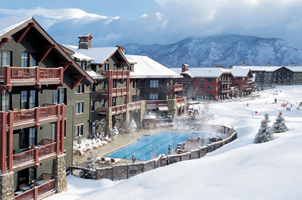 Ritz Carlton Club Aspen — 4-Star Luxury Hotel in Aspen, United States