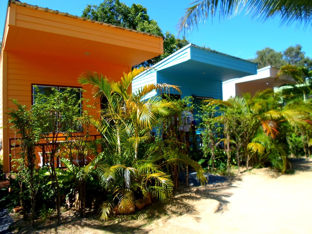 Rewadee Garden Resort - carbon neutral hotel in Koh Samui