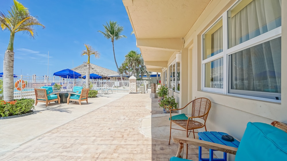 Glunz Ocean Beach Hotel & Resort - photo 137