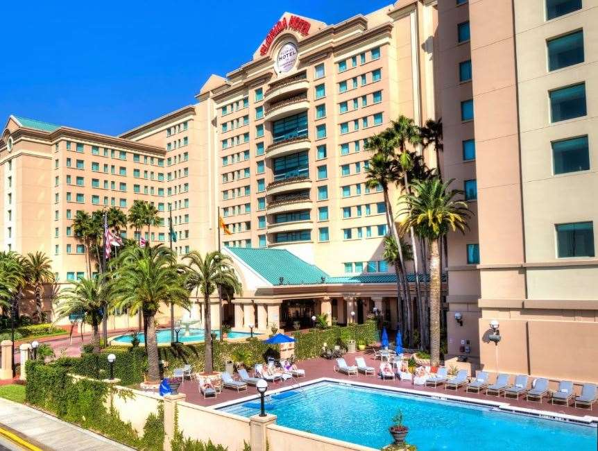 Florida Hotel & Conference Center in the Florida Mall - photo 34
