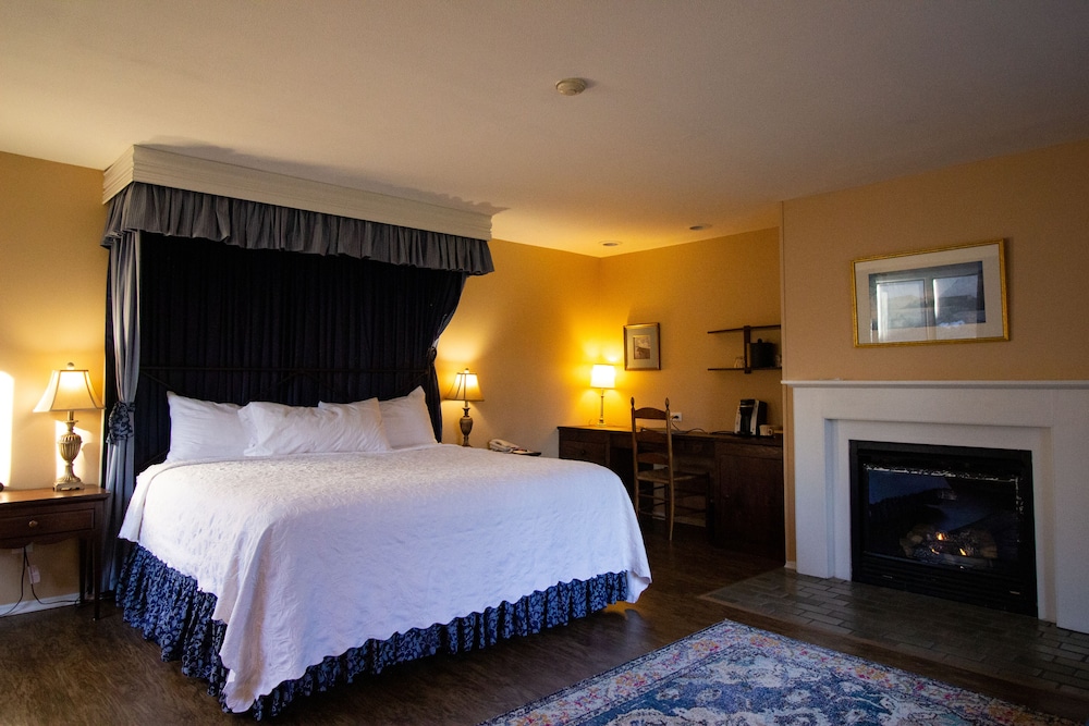 Delamater Inn - photo 21