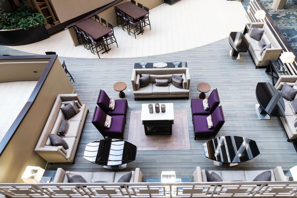 Embassy Suites by Hilton Chicago North Shore Deerfield - photo 5