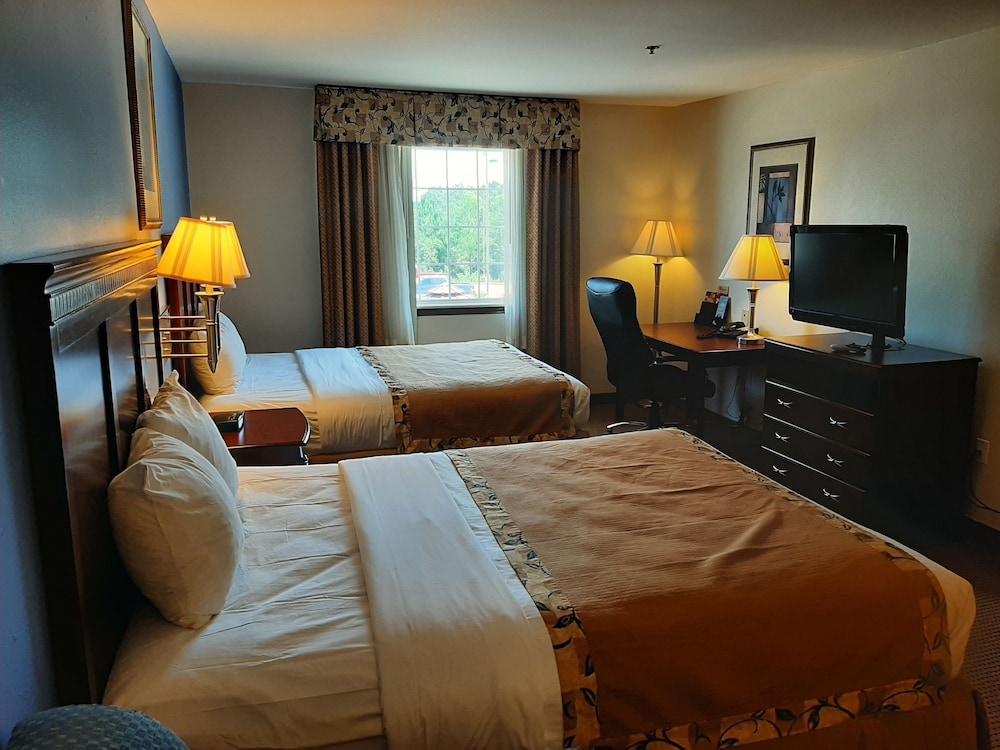 The Regal Hotel - photo 19