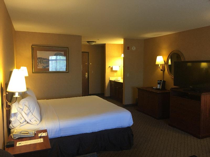 Holiday Inn Express Fallon by IHG - photo 15