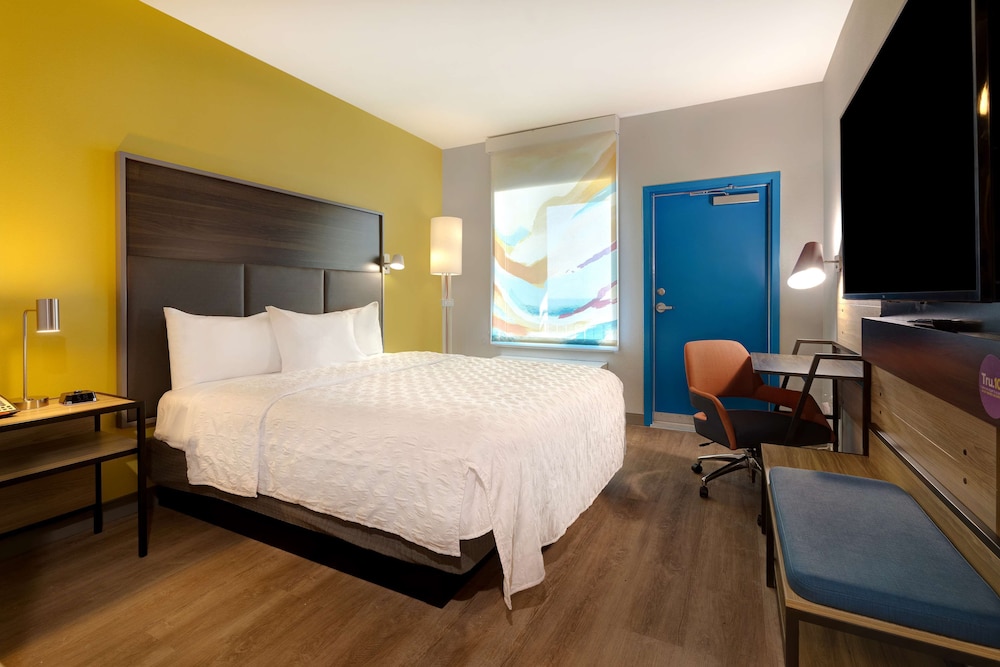 Tru by Hilton Galveston - photo 17