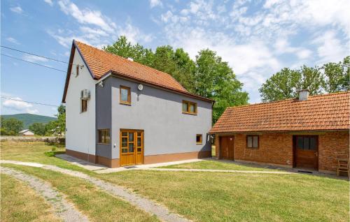 Stunning Apartment In Otocac With Wifi — 4-Star Luxury Hotel in Otocac, Croatia