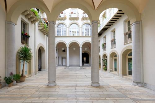 Tomasi Apartment Palermo — 4-Star Luxury Hotel in Palermo, Italy