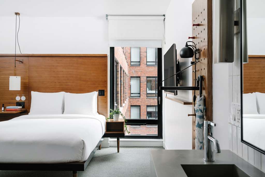 Arlo Soho - photo 36