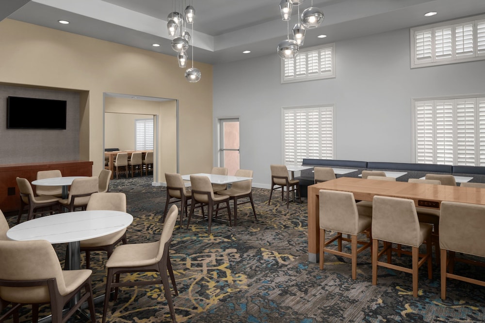 Residence Inn By Marriott Santa Clarita Valencia - photo 33