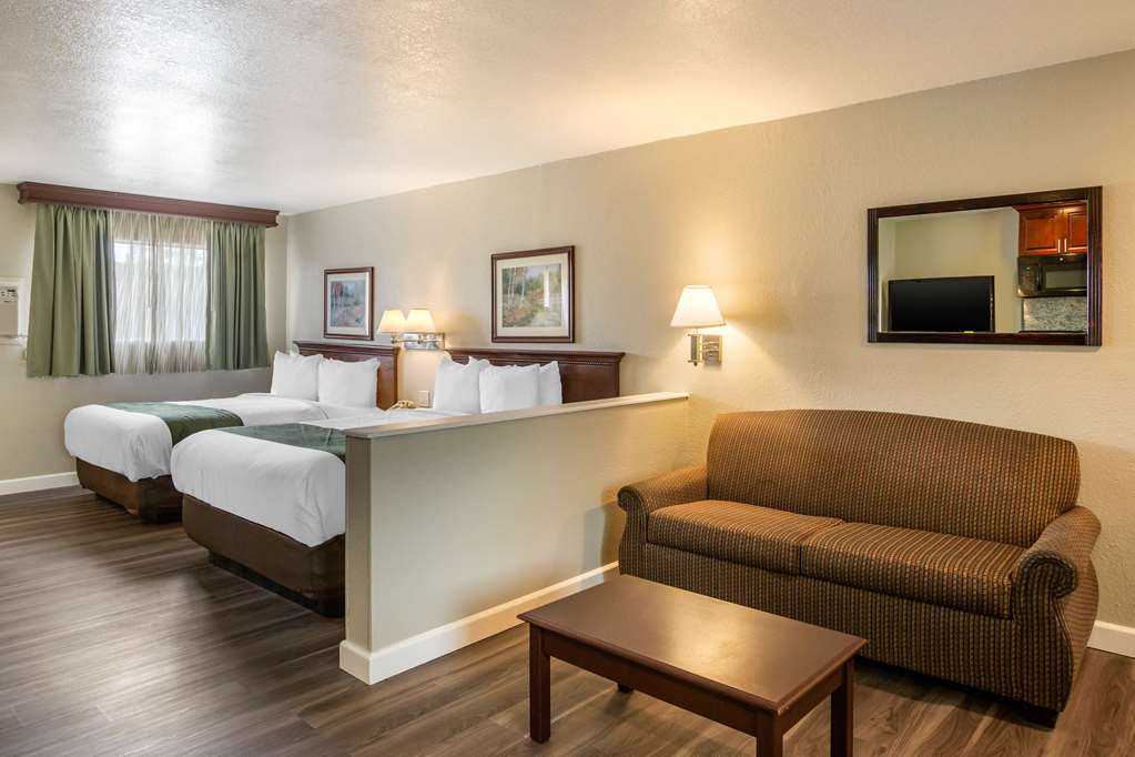 Quality Inn & Suites El Cajon San Diego East - photo 18