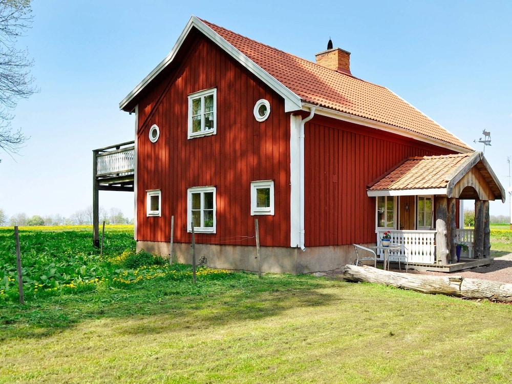 Lakeview Cottage Retreat By Traum 10072769 — Graenna