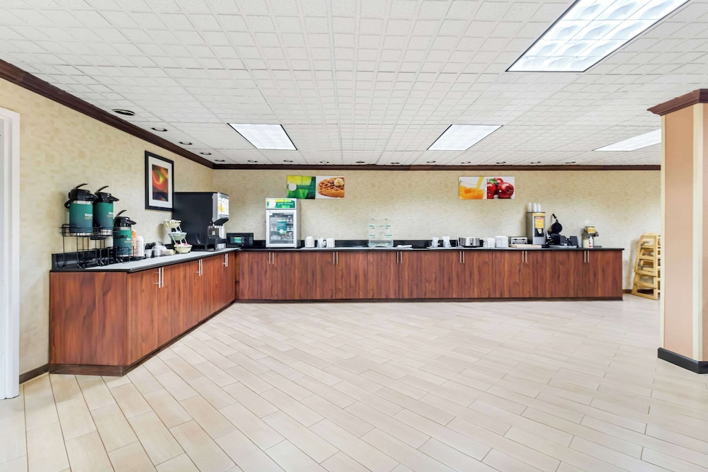 Quality Inn & Suites Florence Civic Center - photo 41