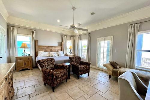 H Blue Atlantis 6 Bedroom Home by RedAwning — 4-Star Luxury Hotel in Gulf Shores, United States